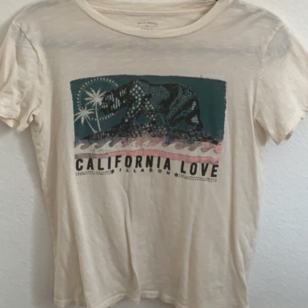 Bilalbong California Love Graphic Tee